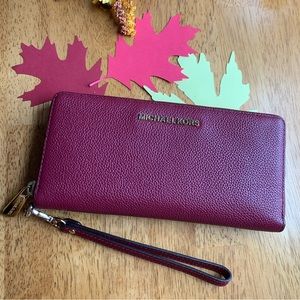 Michael Kors Continental Wallet, Mulberry color